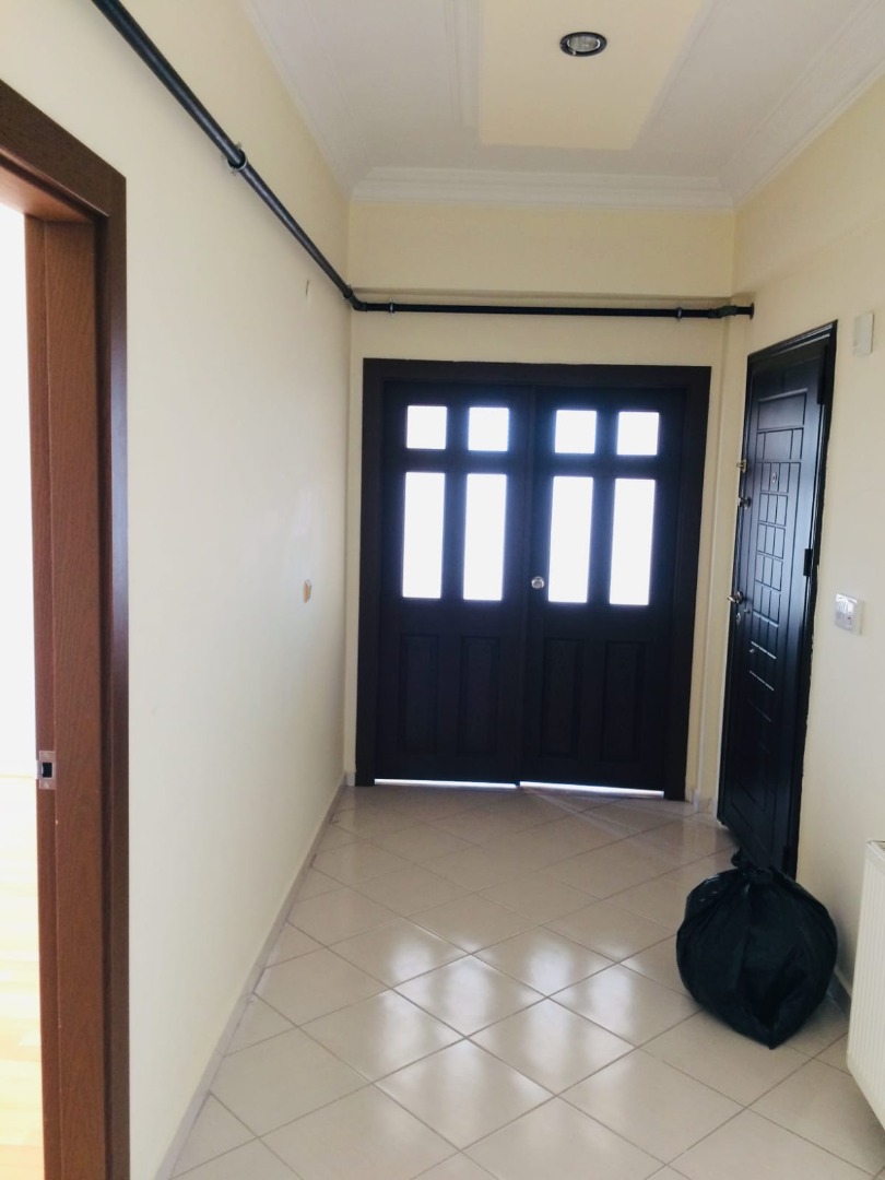 KAYSERİ DEVELİ ÇARŞI MERKEZDE SATILIK KOMBİLİ DAİRE